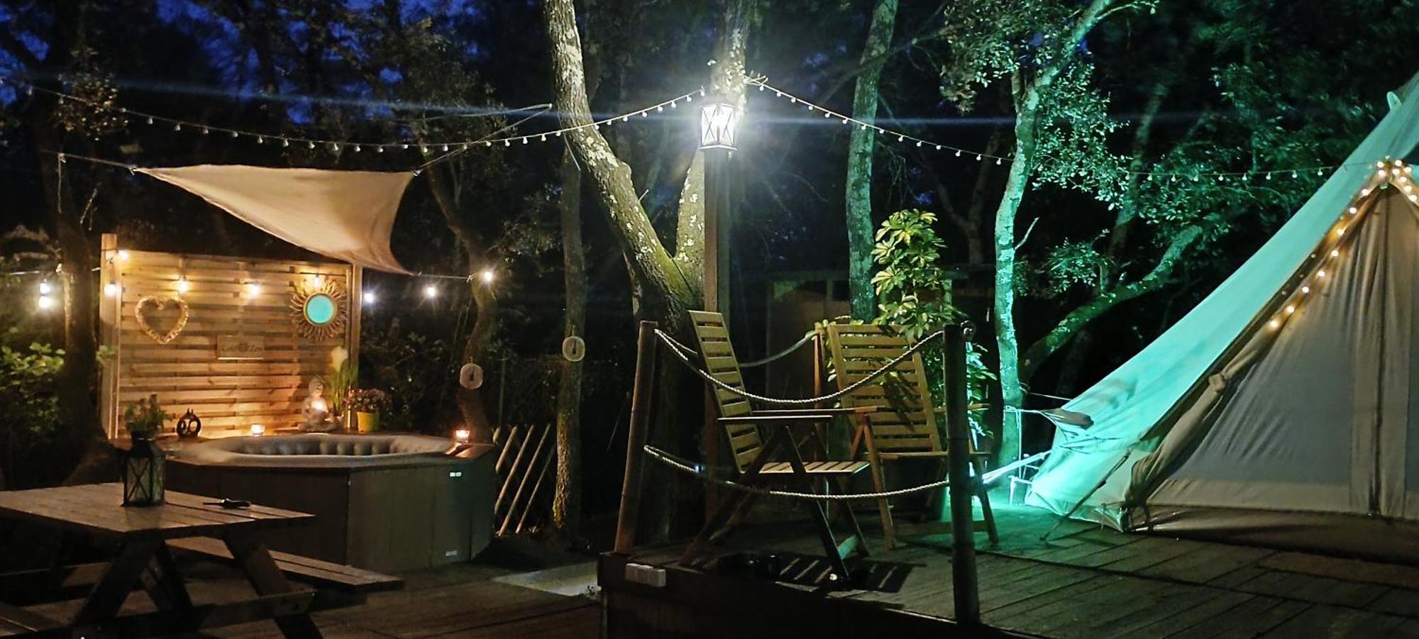 Evasion En Pleine Nature, Tipi Insolite Et Jacuzzi Au Pont Du Gard ! Vers Pont du Gard Exterior photo